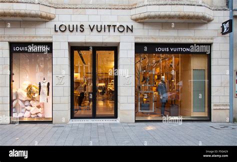 louis vuitton düsseldorf termin buchen|louis vuitton germany.